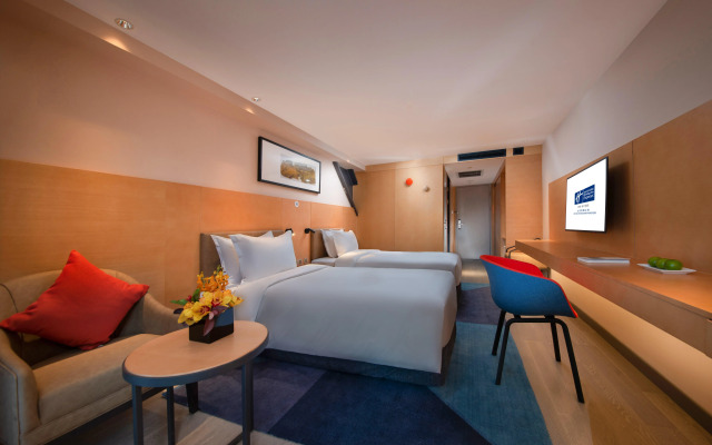 Holiday Inn Express Beijing Shijingshan Lakeview by IHG