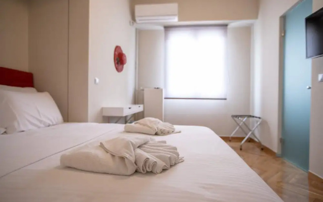 Luxurious 4 Bdrm 3Bath Apt 1- Athens