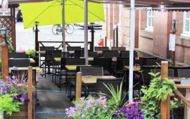 Hostellerie au Cygne