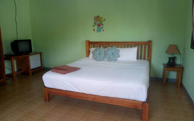 Lanta Ala Guest House