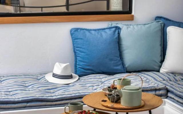 Nostalgia Suites