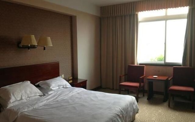 Suzhou Yongle Holiday Hotel