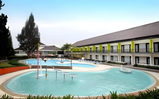 Mikie Holiday Resort