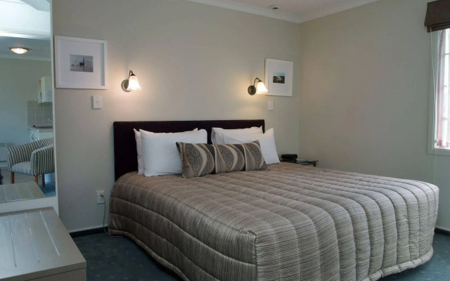 Silver Fern Rotorua Suites & Spa