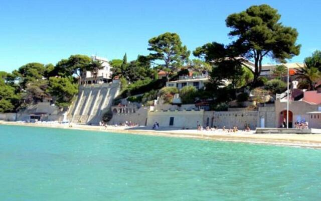 Bandol Brothers