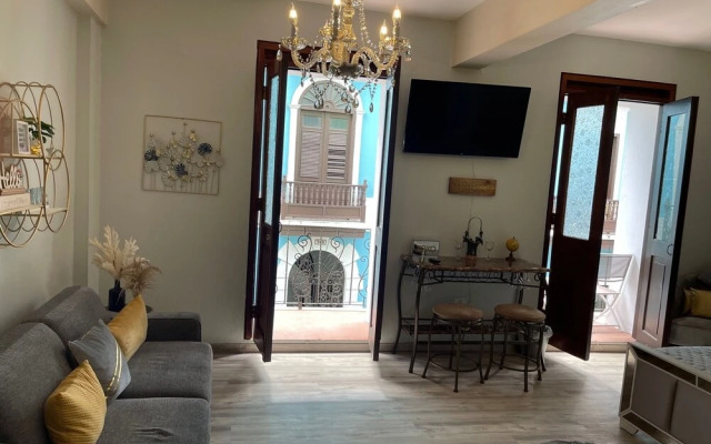 Casa Of Essence