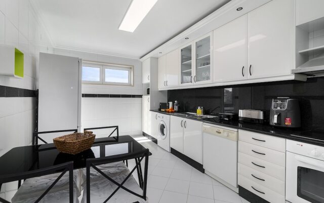 Sunset Views and Sea Breezes