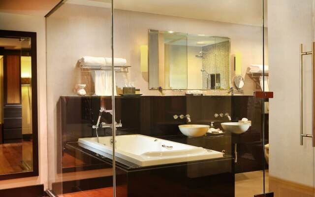 Dusit Thani Laguna Pool Villa