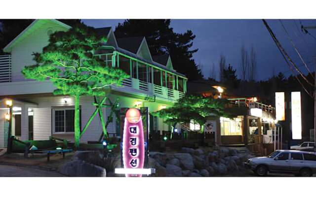 Yeongdeok Daekyung Pension