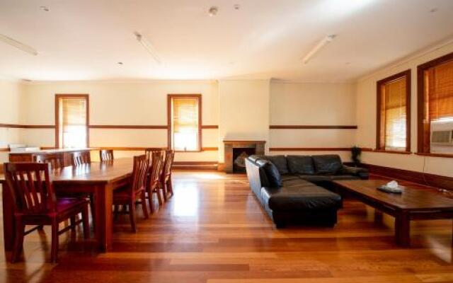 City Centre Motel Hotel