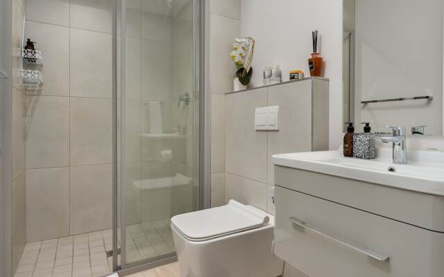 Burmeister on Park 007