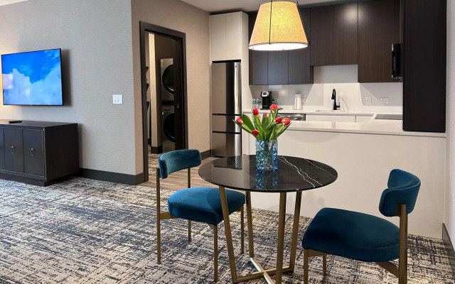 SpringHill Suites by Marriott Chicago Chinatown