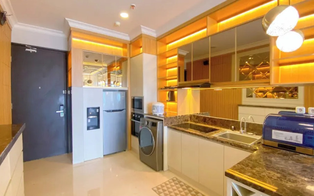 Nice And Restful 2Br At Sudirman Suites Apartment