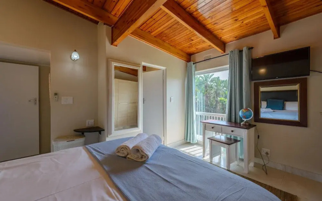 San Lameer Villa Rentals  3104