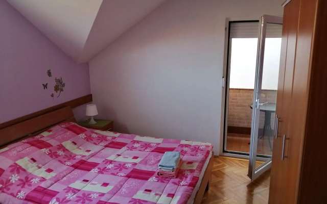 Hotel Apartments  Bella Mare Belgrade