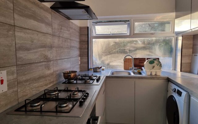 Easy Rooms - London Luton Airport