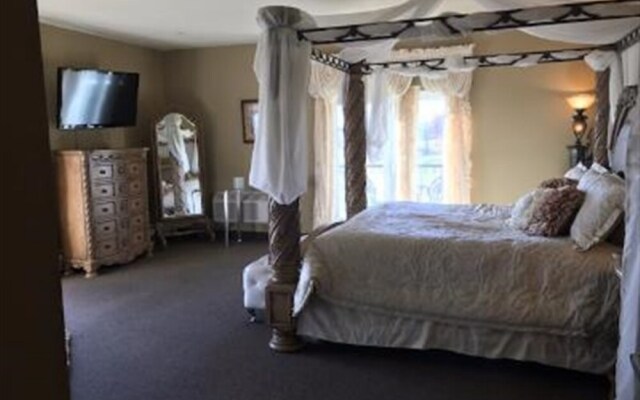 The Lodge at Woodstone