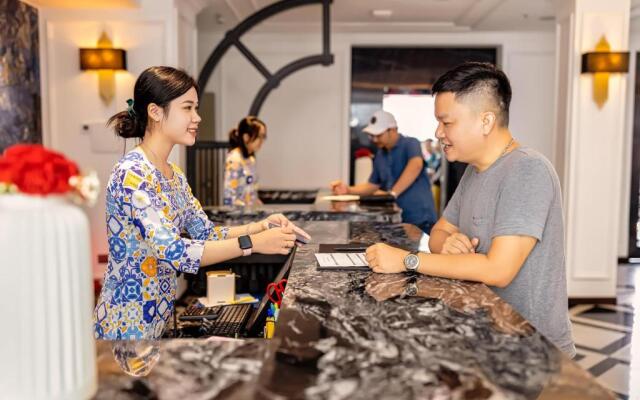 D’Melin Hotel & Restaurant