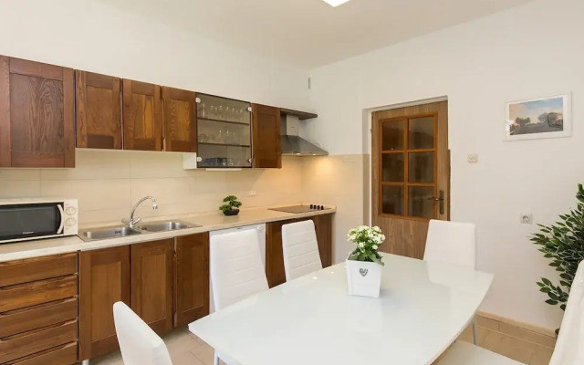 Apartments Loredana