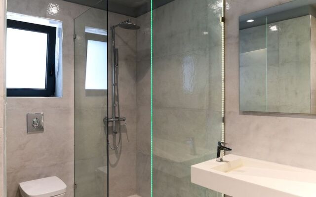 Villa Selenia Platinum