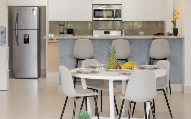 The Spacious Condo by Acomodo
