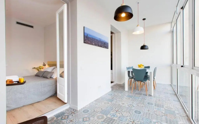 Perfectly located 4bed 4bath apartment in Barcelona 2 2