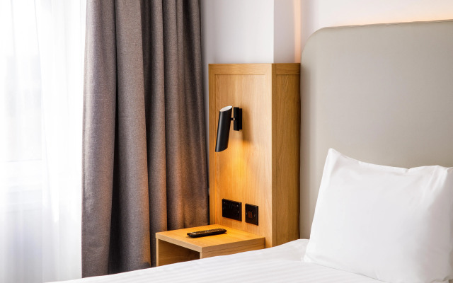 Holiday Inn Basildon by IHG