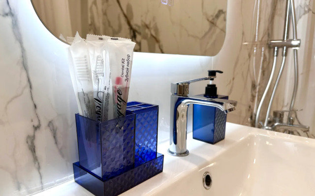 Апартаменты на Четаева 43А