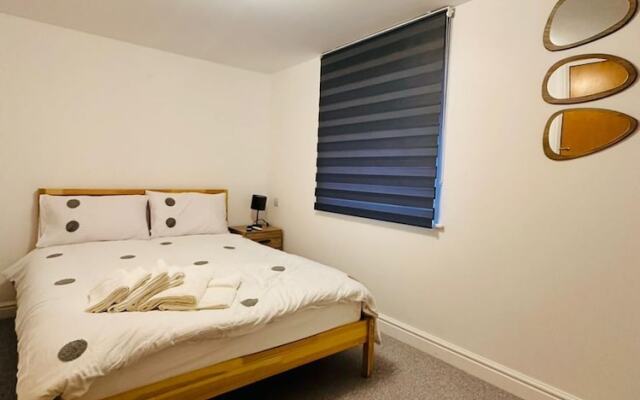 Home Away From Home- City Centre Gem