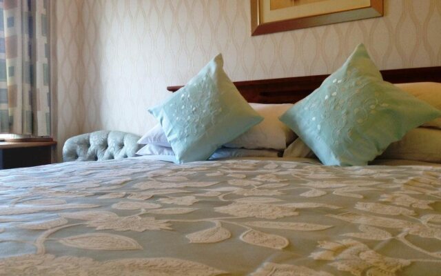 Aberlaw Guest House