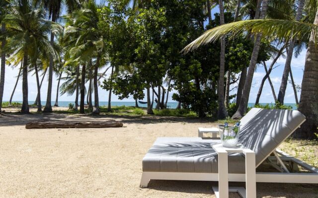 Tenterfield Beachfront Luxury 4 Bedroom Holiday Home