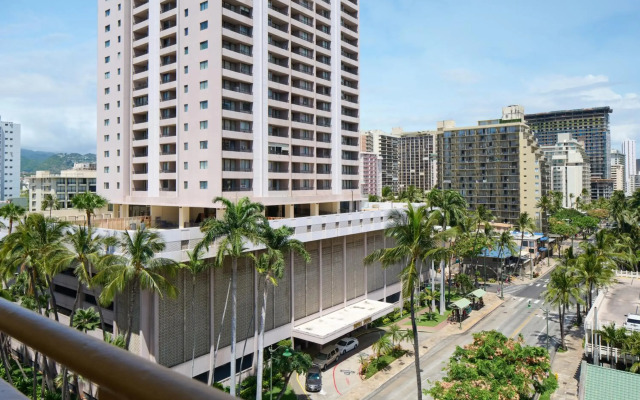 Waikiki Malia