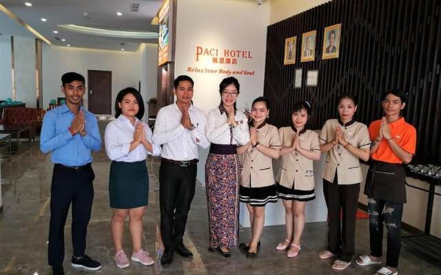 Paci Hotel