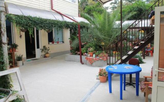 Guest House on Kalinina 14