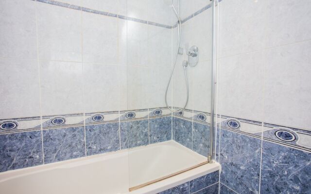 Two Bedroom Flat in Edinburgh