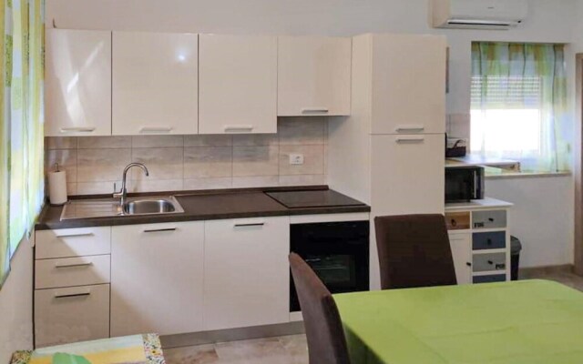 Stunning Apartment in Bibinje With 3 Bedrooms, Wifi and Outdoor Swimming Pool