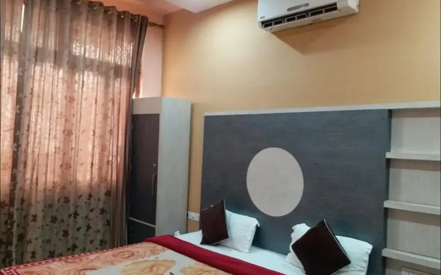 Hotel HKJ Residency