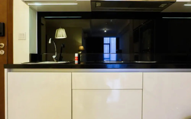 Great Location Pancoran Lavenue Apartment