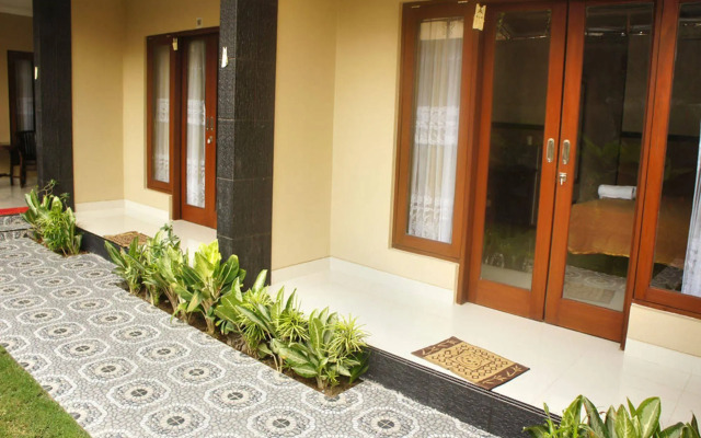Rena Segara House Kuta