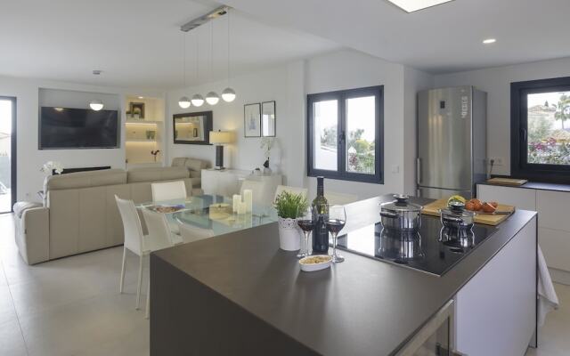 Wonderful Villa Near Beach