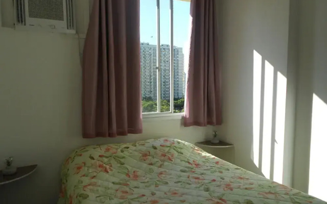 Gohouse - Pontoes 703