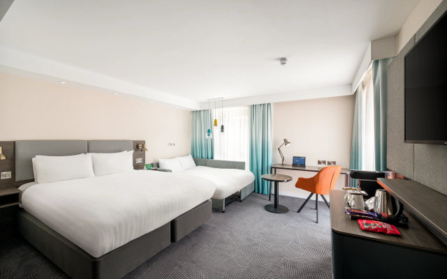 Holiday Inn Lincoln by IHG - Image 7