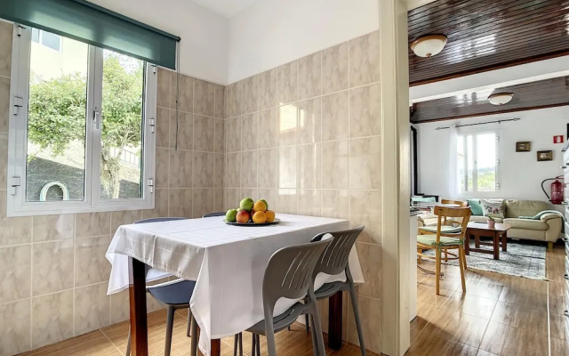 Casinha da Achada by Atlantic Holiday