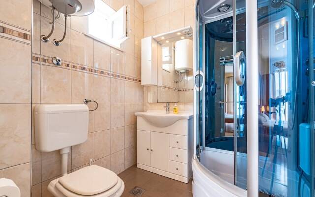 S1 - Studio Just 50m From the Beach With sea View