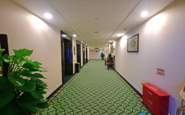 Golden Sea View Hotel Haikou