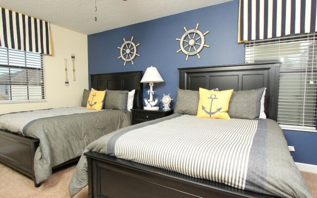 1405 Thunderbird Road