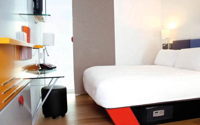 Four Points Flex by Sheraton Cardiff