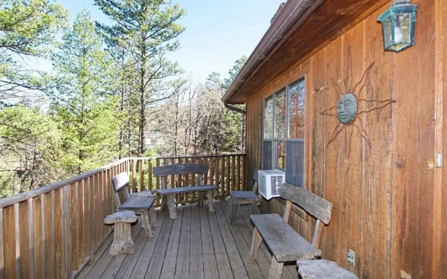 Forest View Cabin
