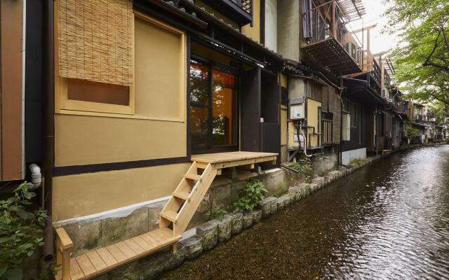 Rinn Shijo Takasegawa