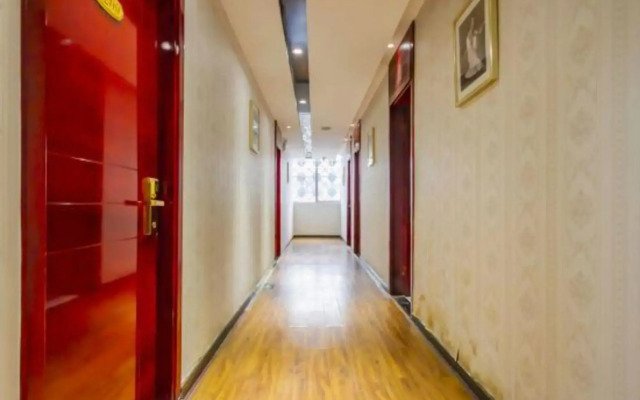 Shangpin Theme Hotel